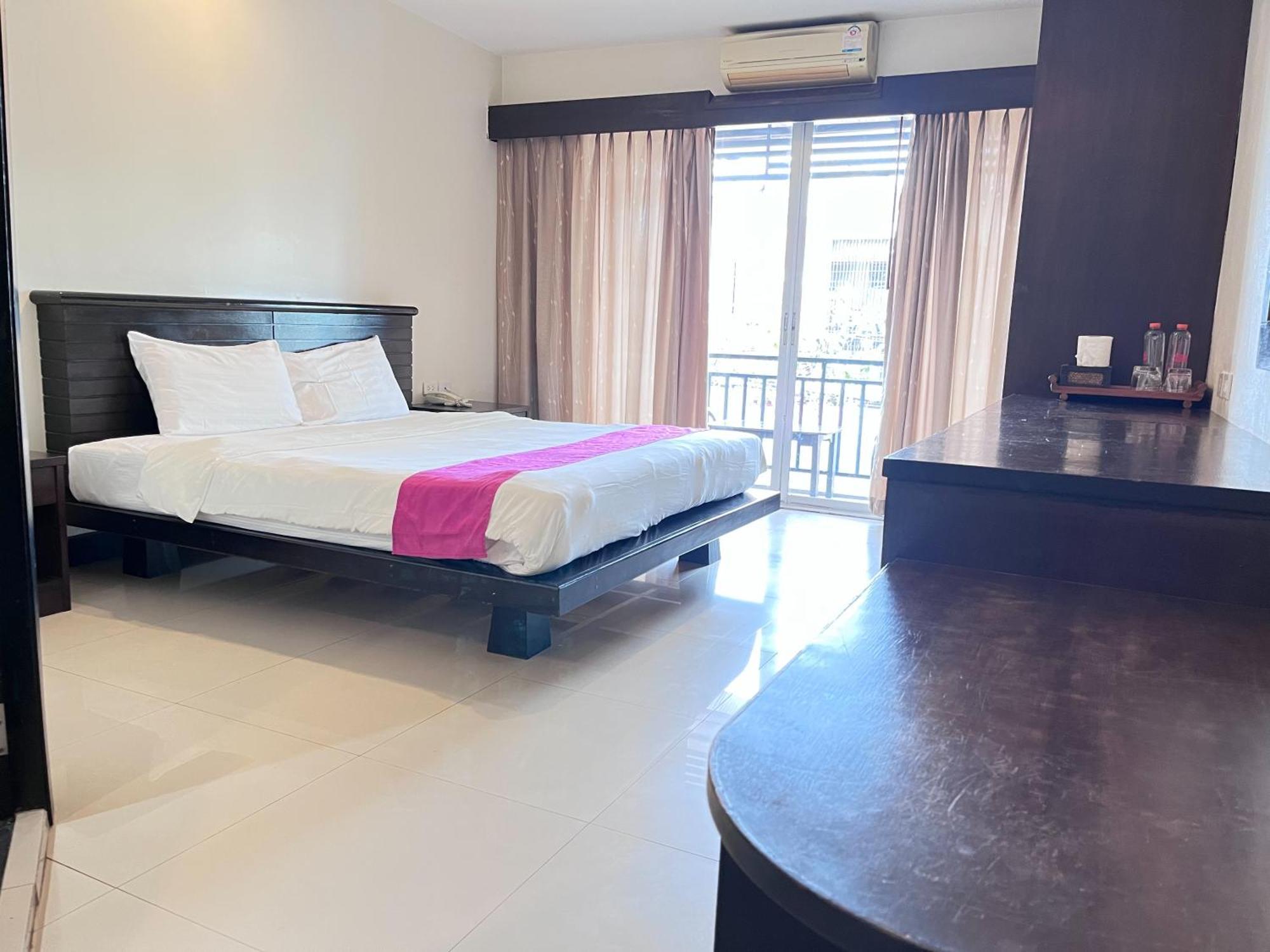 Lub Sbuy Hostel Phuket Luaran gambar