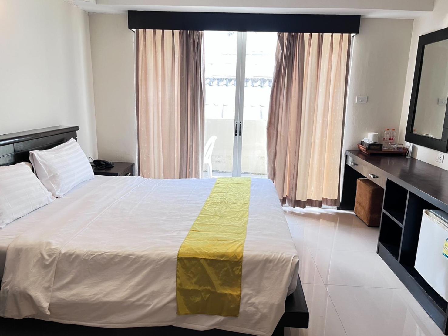 Lub Sbuy Hostel Phuket Luaran gambar