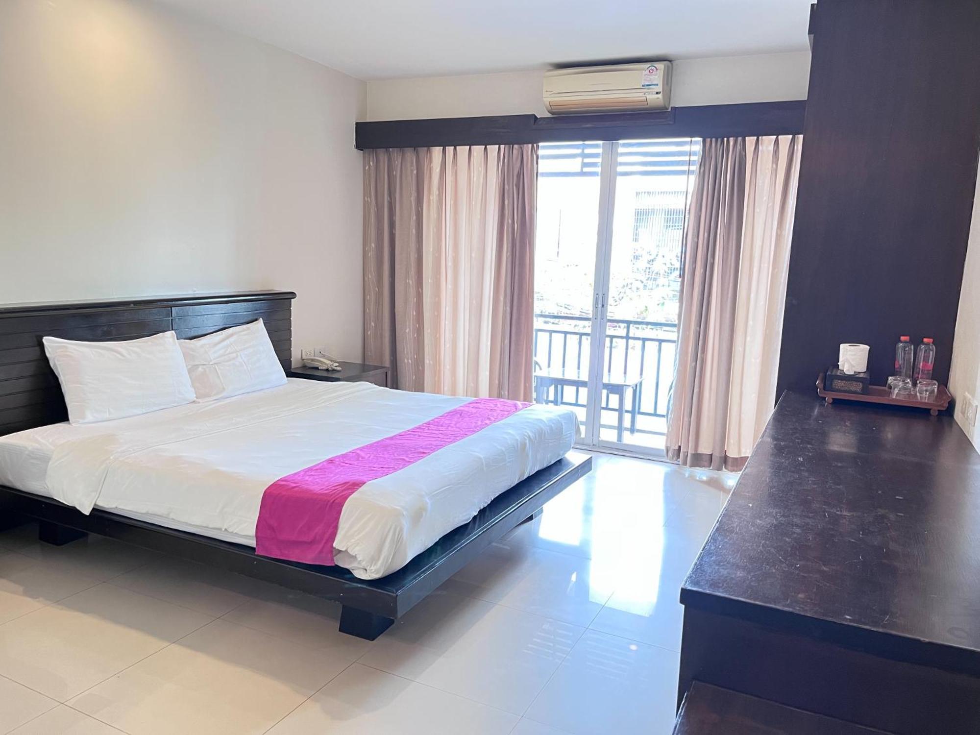 Lub Sbuy Hostel Phuket Luaran gambar